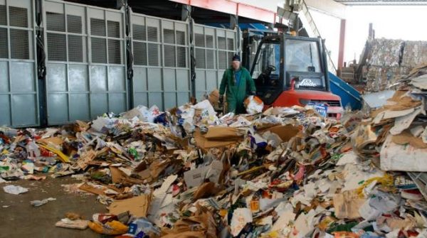 Provincia di Ancona, neonata morta in un camion di smaltimento rifiuti