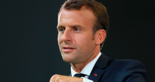 Macron e le lacrime di coccodrillo