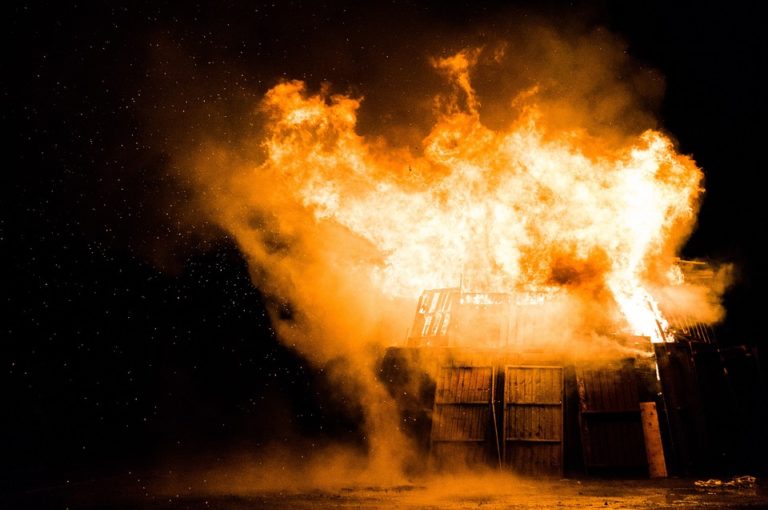 Mestre: ritrovati due corpi semicarbonizzati dopo un incendio