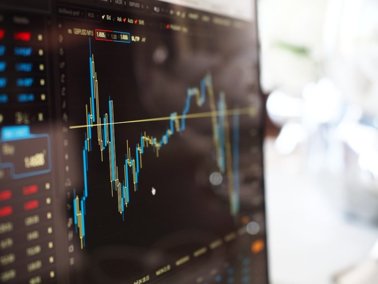 Trading online di CFD: Come formarsi ed imparare da zero?