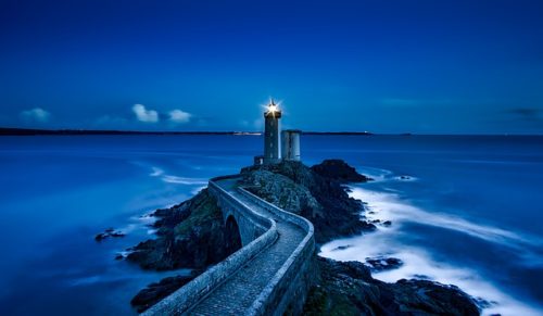 New Fari: il progetto di recupero turistico dei fari marittimi partito dalla Sardegna