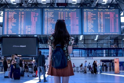 Turismo: aumento delle prenotazioni per le vacanze tramite applicazione