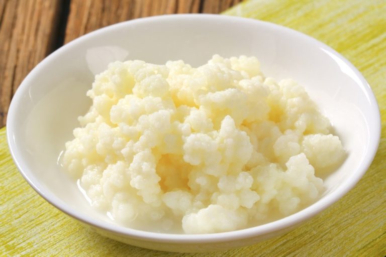 Kefir: è un rimedio naturale per l’osteoporosi e per le allergie?