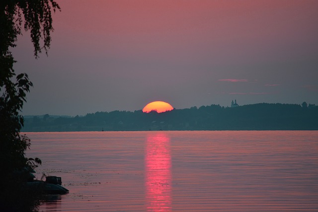 Oka, affluente del Volga: quanto è lungo? Dov’è che sfocia?