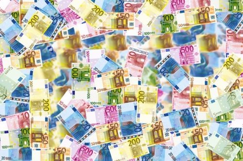Dipendente Riscossione Sicilia sospesa: rubava soldi ai clienti