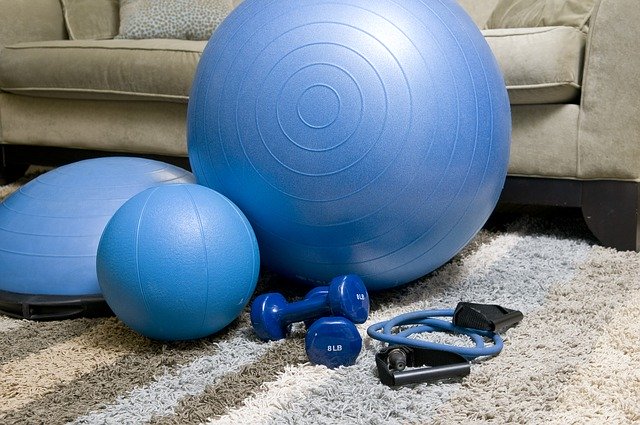 Palestra in casa: come si realizza? Quanto costa? Quali sono i pro e contro