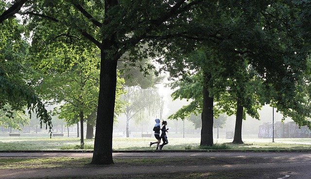 Iniziare a correre: come si fa? Quali sono i benefici della corsa?