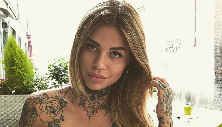 Zoe Cristofoli: chi è, biografia, età e tatuaggi