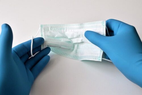 De Luca attacca il Nord: “servono più rigore e prudenza contro il Coronavirus”
