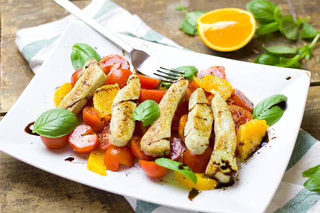Pollo all’arancia: ecco gli ingredienti e come prepararlo