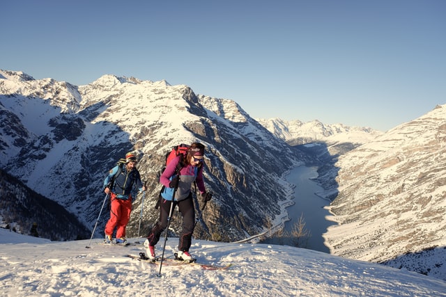 Lo Skimo: ecco cosa si sa di questo sport invernale e cosa occorre per praticarlo