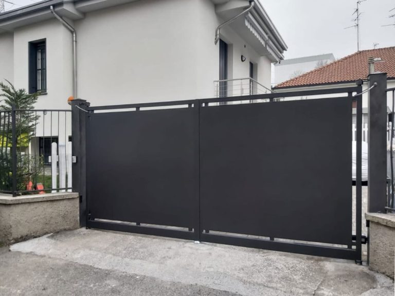 Sicurezza domestica: gli italiani puntano su recinzioni e cancelli