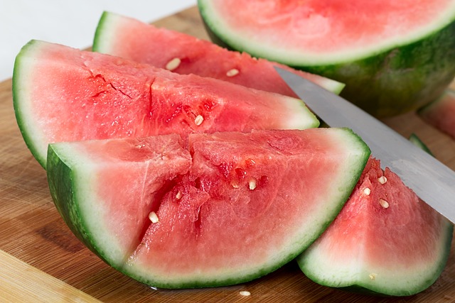 Insalata di anguria: preparazioni e varianti