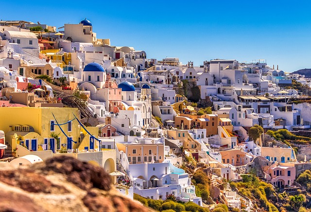 Isola Santorini: potrebbe diventare a numero chiuso per il turismo?