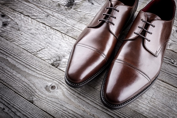 Come risparmiare sulle scarpe firmate: i saldi fino al 50% di Borghini Classic